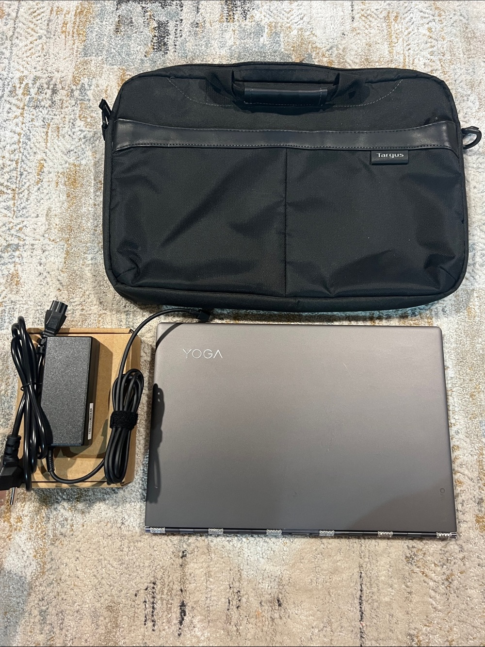 Lenovo Yoga 910 16GB RAM 1TB 2.7GHz Convertible 2-in-1 PC laptop tablet z33